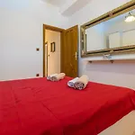 M Apartman