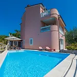 Apartman M