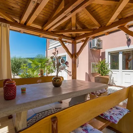 Apartman M